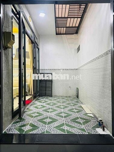 Bán nhà,65 m2 xây 4 tầng chỉ hơn 5 tỷ,Phạm Văn Chiêu quận Gò Vấp