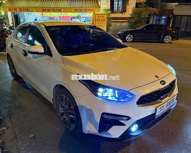 Kia Cerato 1.6 2020 odo 5v