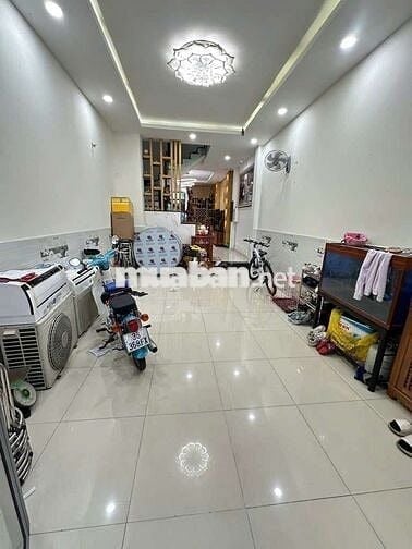 NHÀ 4 TẦNG ĐẸP —NGUYỄN VĂN YẾN. PHƯỜNG PHÚ THẠNH(4m x 15m)