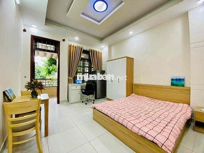 STUDIO BAN CÔNG FULL NỘI THẤT GẦN ETOWN CỘNG HOÀ - NHÀ THANG MÁY