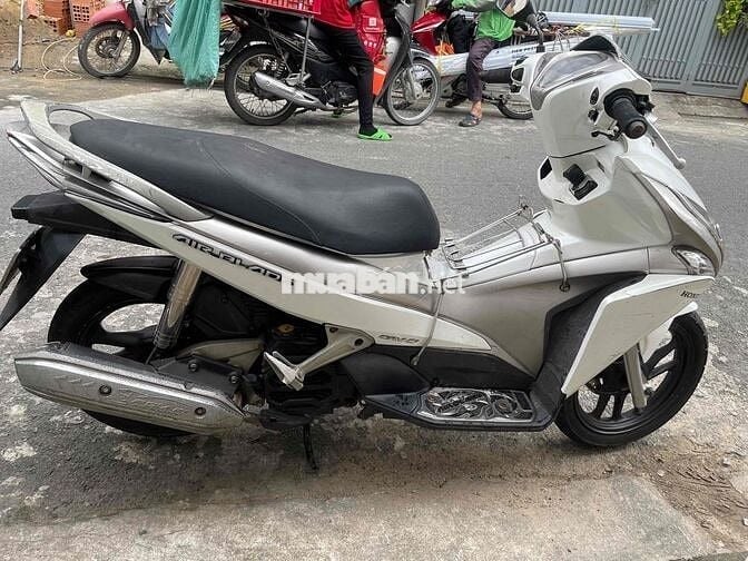 Honda Air Blade 2011 khoá lớn biển 60