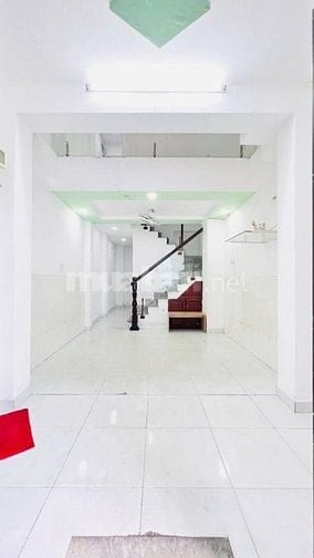 Siêu Phẩm Bình Tân Giáp Tân Phú , 80m2 giá hơn 3 ty , hẻm 8m 2 tầng 3,