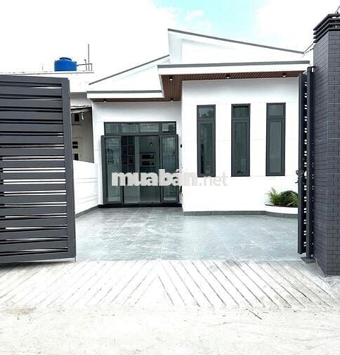 Chính chủ gửi bán căn cấp 4 mới hoàn thiện, sổ hồng riêng thổ cư