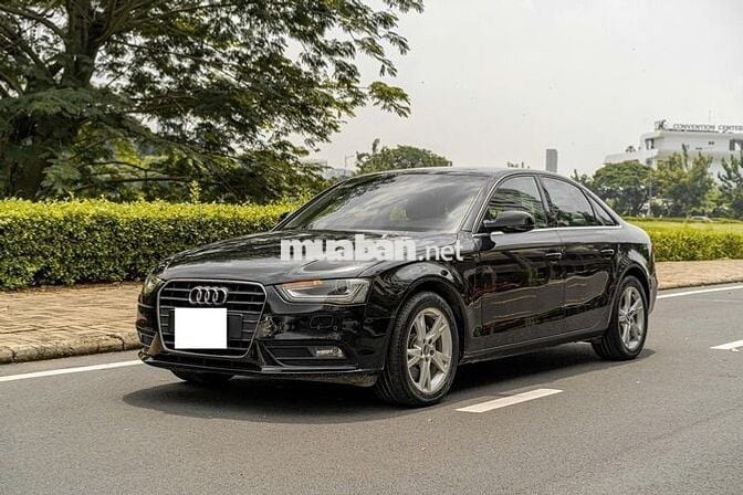 Bán lại siêu phẩm Sedan Audi A4 FL model 2015
