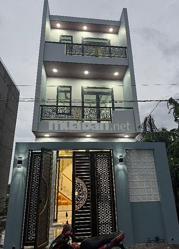 nhà bán căn nhà 4,7x14 gồm 1 trệt 2 lầu 4 phòng thị trấn cần giuộc