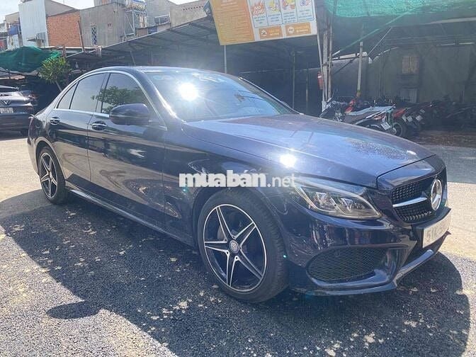 Mercedes Benz C Class 2016 C300 AMG - 90000 km
