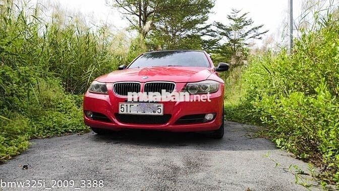 BMW 325i 2009 gia đình