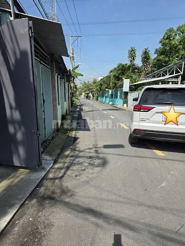 Nhà mặt tiền hẻm 6m, oto ngủ trong nhà ở Lê Văn Lương