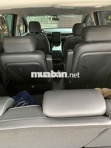 Hyundai Custin 2025 Đặc Biệt 1.5T - 3000 km
