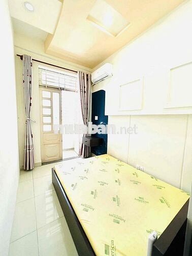 2PN1WC ban công sân phơi, full nội thất, gần ĐH VL,Hutech,Q1,3,GV