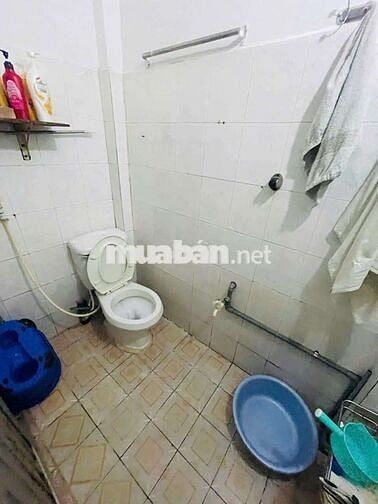 Nhà hẻm thông 3m Tân Thới Hiệp 21 dt 4x12m 1 lầu 2pn