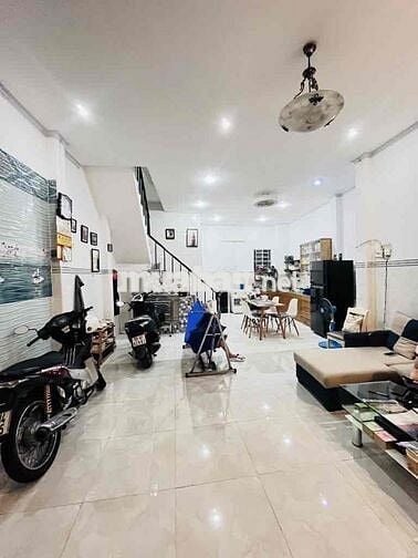 NHÀ HIẾM NGANG 6M DÀI 11,5M - 2 TẦNG 2PN MASTER RỘNG - KHU AN NINH