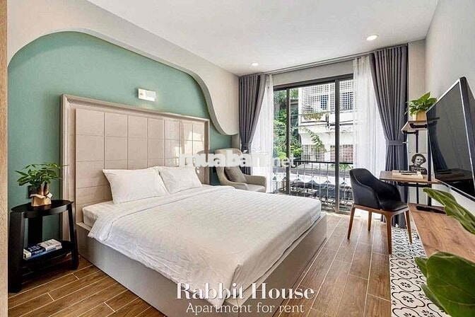 Cho Thuê Căn Hộ Ban Công Full Nội Thất Ngay Cách Mạng Tháng Tám Quận 3