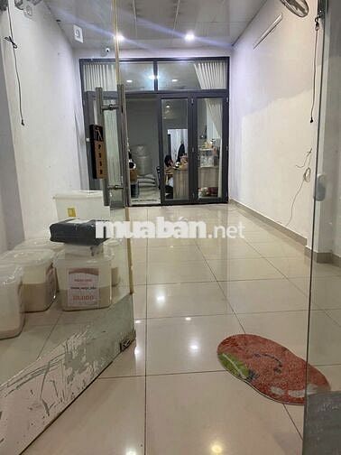 Mặt Tiền Phan Văn Trị 100m2 Có 1 Lầu 2 Phòng Ngủ Sát Bên Bùi Đình Túy
