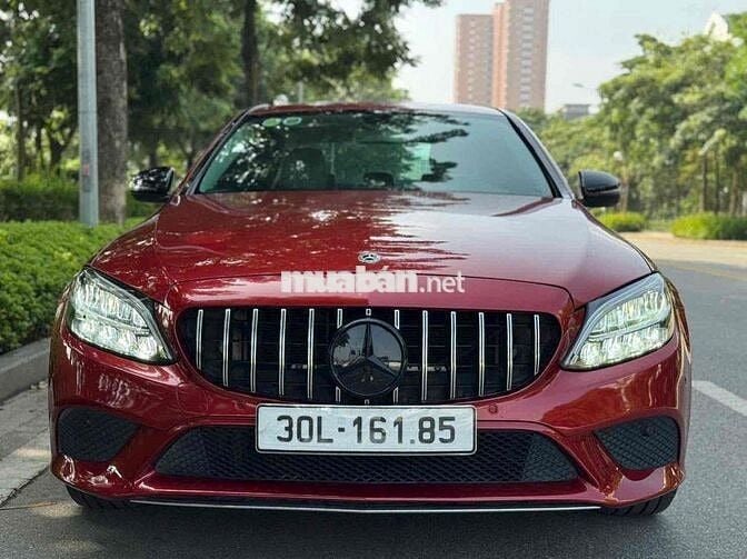 Mercedes Benz  C180 sx 2020  chạy 70000 km quá đep