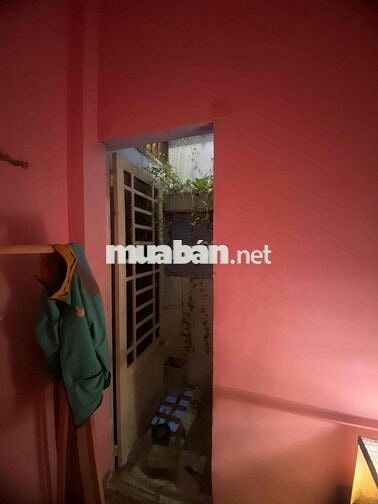 Cần share lại phòng trống trong nhà nguyên căn