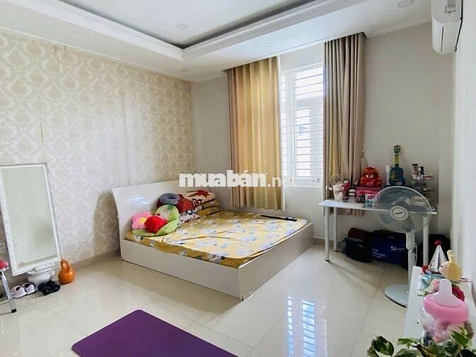 NHÀ 1 TRỆT 2 LẦU + TUM – 123M² – XE HƠI TRÁNH – SỔ HỒNG RIÊNG