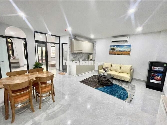 CHO THUÊ CĂN HỘ 2 PHÒNG NGỦ SIÊU RỘNG NGAY VINCOM TRẦN DUY HƯNG