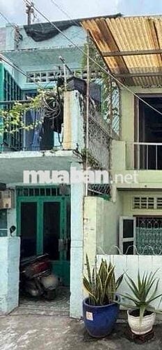 Nhà cấp 4, DT 40m2, hẻm ô tô, 4,7 tỷ, tiện cải tạo hoặc xây mới