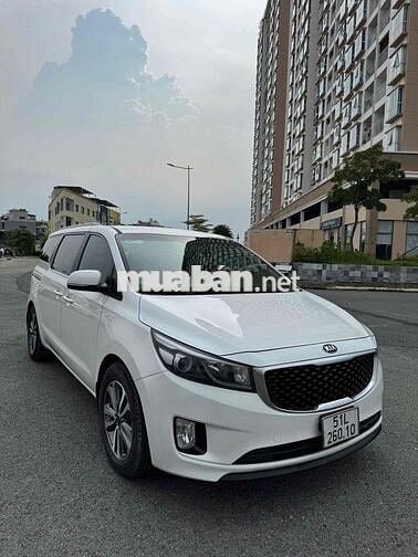 Kia Sedona 2018 máy  dầu 2.2 bản tiêu chuẩn