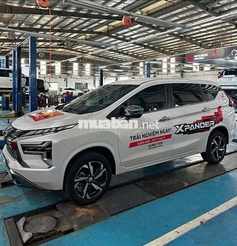 Mitsubishi Xpander 2025 Premium 1.5 AT - 7000 km