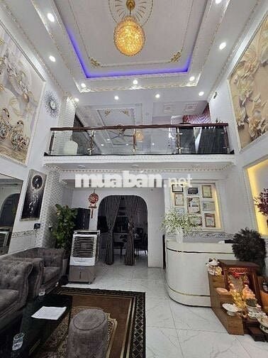 Nhà Siêu Hot , Hẻm Xe Tải có vỉa hè , Phân lô vip , Tham Lương , BT