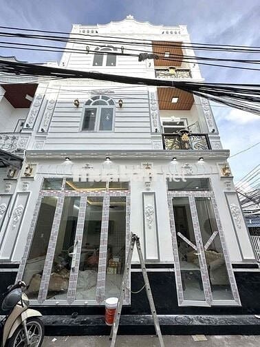 Nhà 2 lầu mới hoàn thiện hẻm tổ 7B sau Đa Khoa Trung Ương