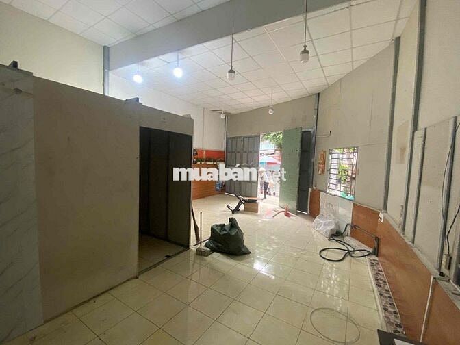 CHO THUÊ MẶT BẰNG KINH DOANH 6,5x10 QUANG TRUNG P12 GV