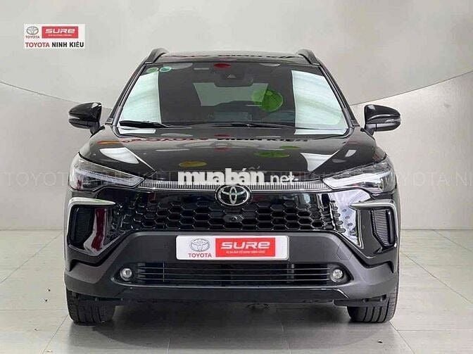 Toyota Corolla Cross 2024 1.8V5000km 150tr trả