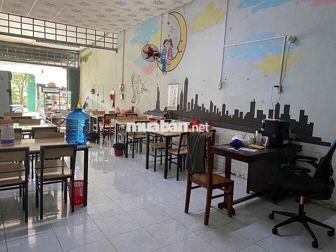 SANG GẤP MẶT BẰNG MẶT TIỀN, GẦN CHỢ, TRƯỜNG HỌC C1, C3, ĐH, CĐ