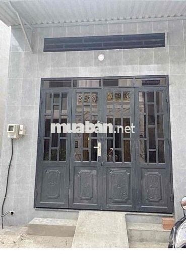 cho thuê nhà mới xây xong đồng bộ 4 căn liền kề tiện ích đầy đủ .
