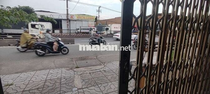 Mặt Tiền QL1A 61/2W Nam Lân: Vị Trí Đẹp Kinh doanh gần Ngã Tư An Sương