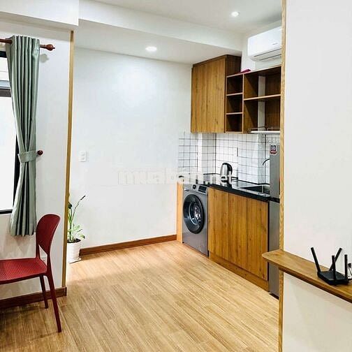 Nhà xiu xinh. Đầy đủ tiện nghi. Nhanh tay nào các thượng đế ơi