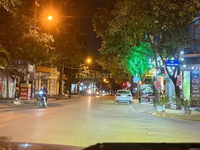 Chính chủ bán nhà đất mặt đường tại 38 Lý Thường Kiệt