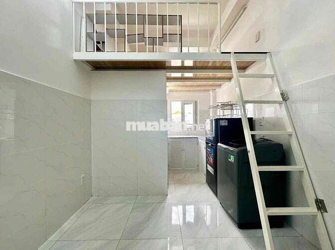 CHO THUÊ PHÒNG GÁC CAO FULL NỘI THẤT CÁCH ĐH NGUYỄN TẤT THÀNH 300m