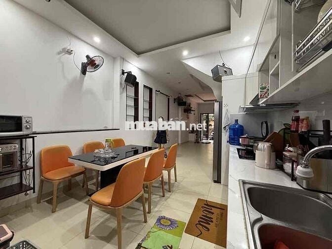 Bán Nhà 50m Mặt Phố Lê Hồng Phong Hà Đông – 2 Mặt Thoáng – Kinh Doanh