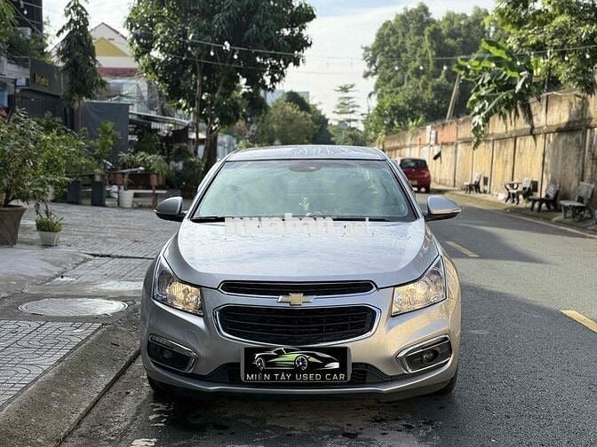 Chevrolet Cruze 1.6 LT 2016. chất xe như mới