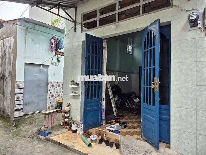 Cho thuê nhà nguyên căn hẻm,gần công ty sữa Cô Gái Hà Lan