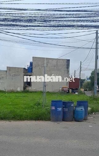 Bán đất lô góc, 2 mặt tiền khu dân cư TÂN ĐỨC