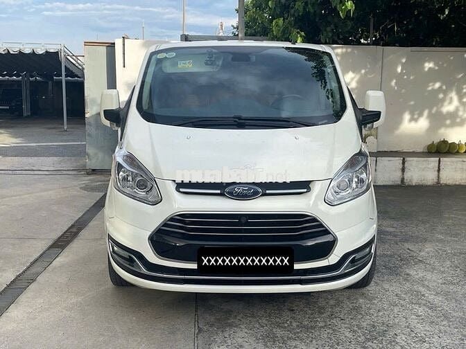 Ford Tourneo 2019 Titanium-Phiên bản Tổng Thống