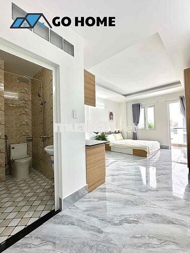 PHÒNG BAN CÔNG GẦN CV LÀNG HOA- CHỢ HẠNH THÔNG TÂY- ĐH CÔNG NGHIỆP