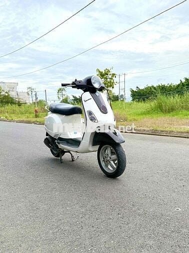 -Piaggio Vespa Lx 125 Xe Nhập Ý,Máy Êm Ngon