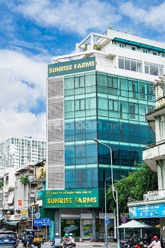 CHO THUÊ 4 SÀN TÒA NHÀ VP GÓC 2MT ĐƯỜNG TRẦN HƯNG ĐẠO Q5 MỖI SÀN 120M 