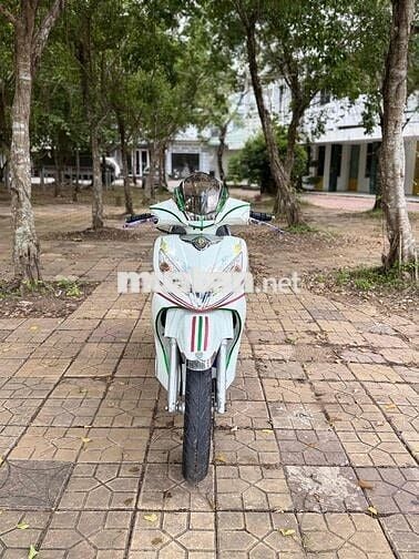 -Em Bán Shark 125cc Máy Zin Êm Thì Thầm