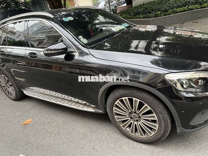 Mercedes Benz GLC 2019 250 - 60000 km