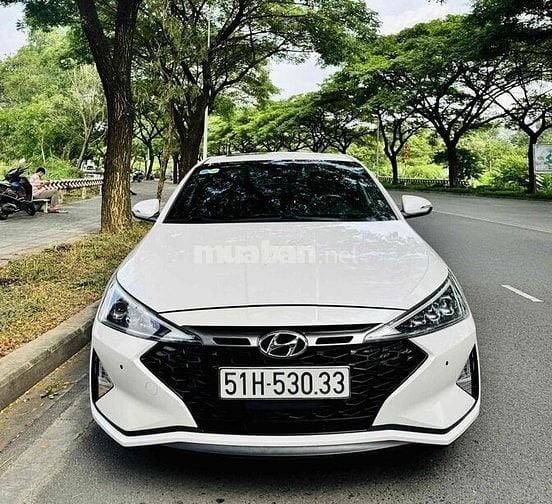 Hyundai Elantra 2019 1.6AT Turbo Sport- 89000 km