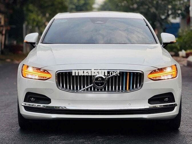 Volvo S90 2022 LWB Ultimate B6 AWD - Bank 90%