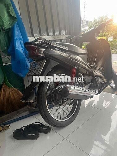 cần bán xe zin nguyên con gia