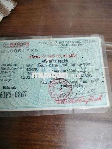 Cần bán chiếc cúp 82 / 90 có giấy