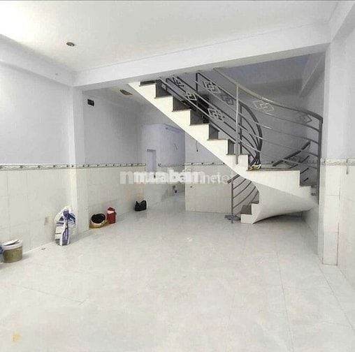 NHÀ 1 TRỆT 1 LẦU 2PN 2WC, ĐƯỜNG SỐ 6, ĐỐI DIỆN VẠN PHÚC CITY